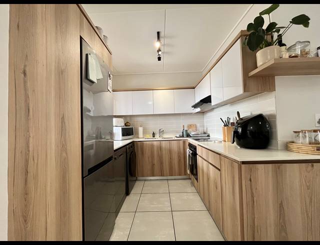 3 BEDROOM APARTMENT TO LET IN BALLITO CENTRAL